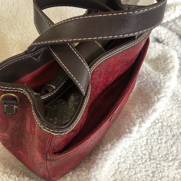 Relic Handbag - Picture 3 of 11